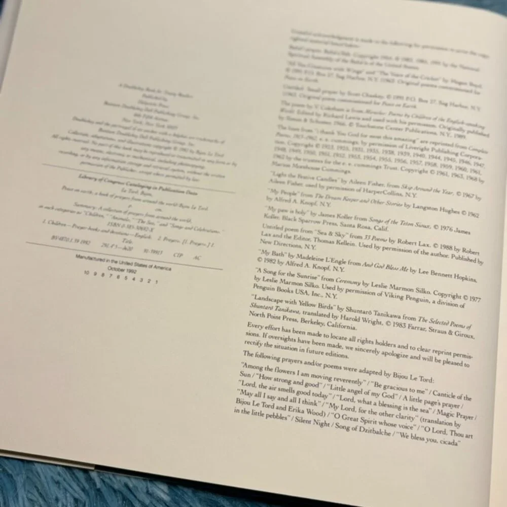 Peace on Earth: A Book Of Prayers from Around the World, by Bijou Le Tord